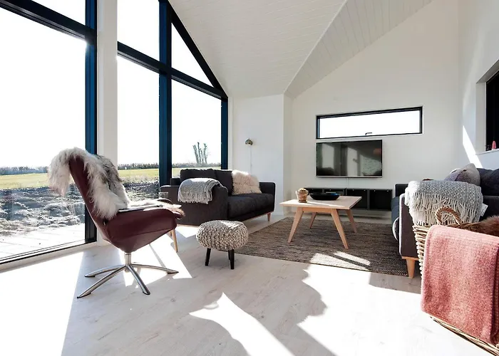 Seaside Luxury Retreat - By Traum *